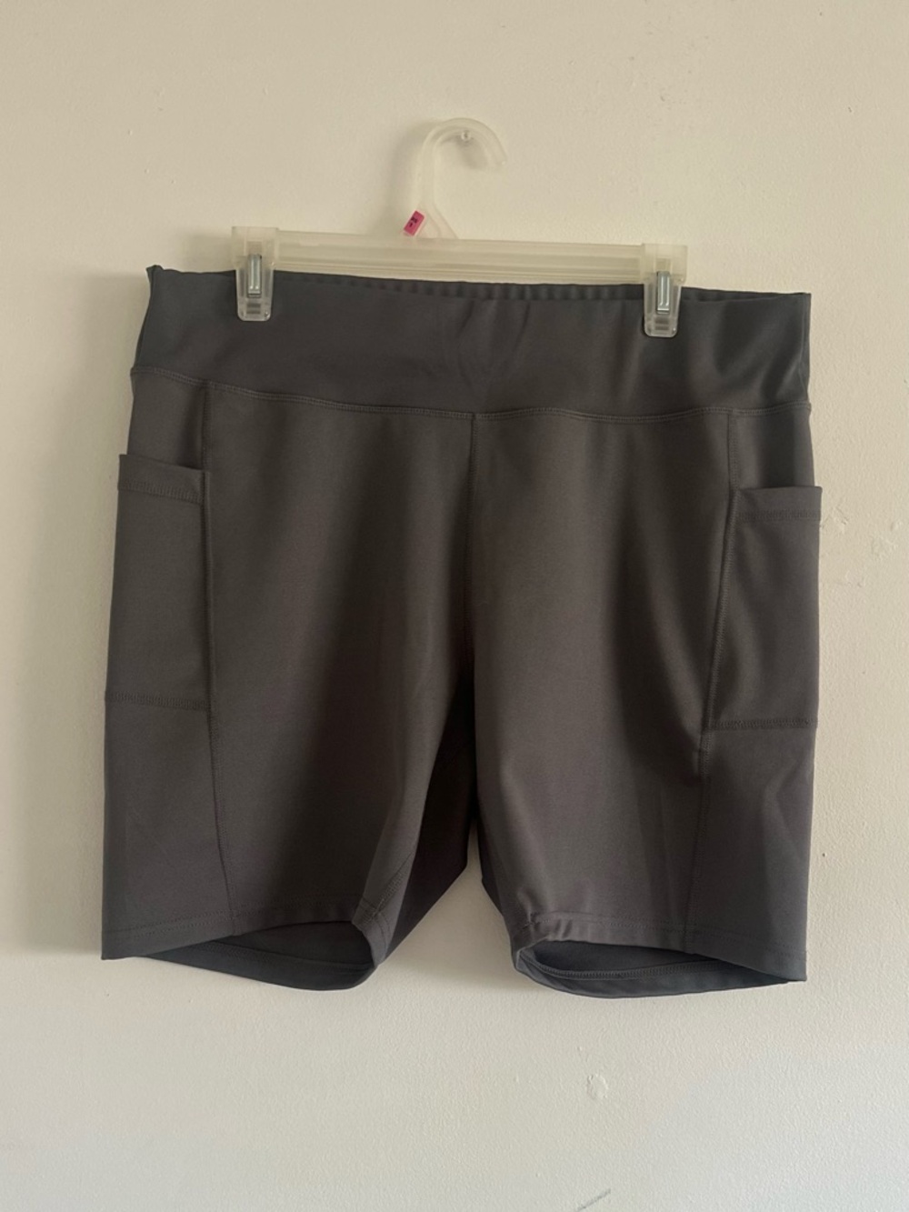 Women's Gray Active Pocket biker Shorts